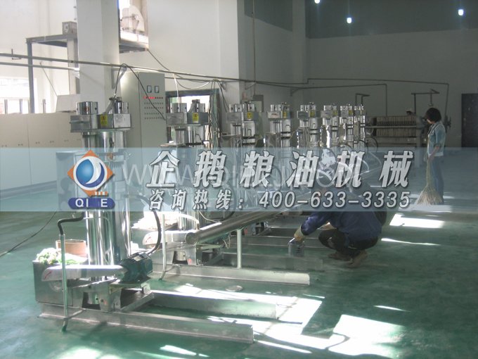 芝麻油壓榨處理設備，企鵝牌液壓榨油機勇于創新生產效率高(圖5)