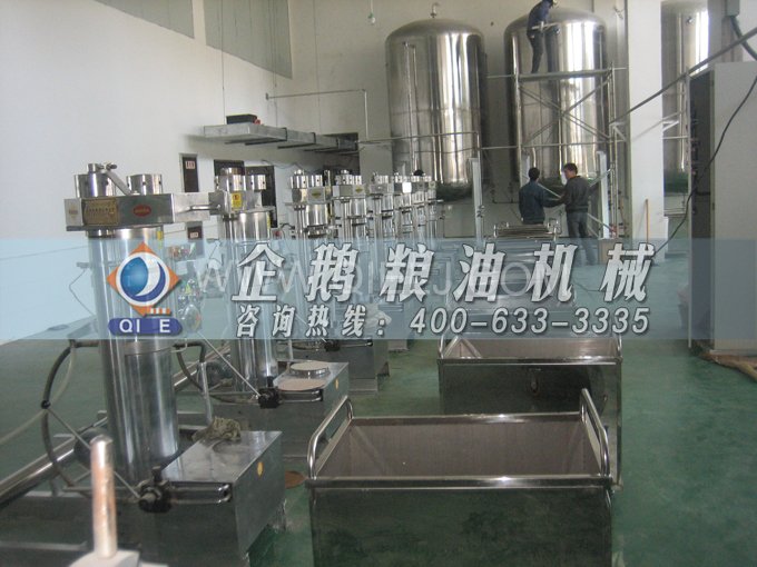 企鵝牌核桃油榨油設備,生產綠色健康油受大眾喜愛(圖5) 企鵝牌核桃油榨油設備,生產綠色健康油受大眾喜愛(圖5)