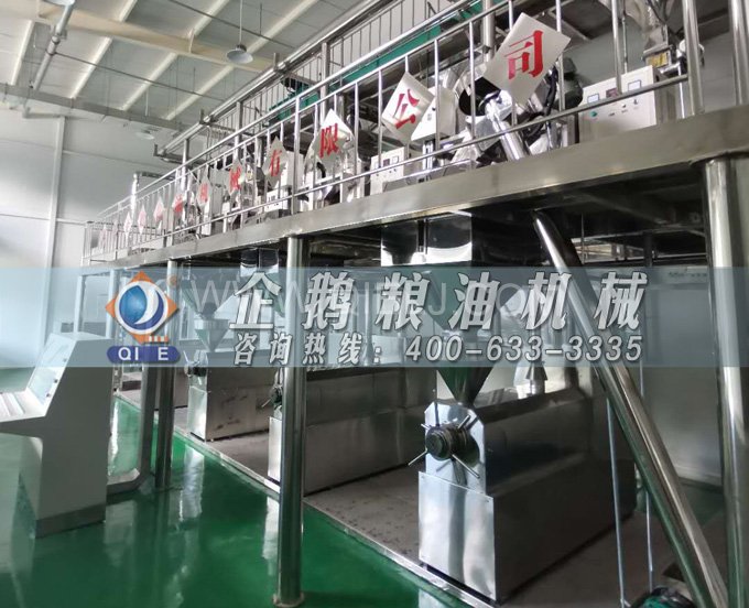 茶籽油壓榨設(shè)備認(rèn)準(zhǔn)企鵝機(jī)械,性能穩(wěn)定操作便利(圖3) 茶籽油壓榨設(shè)備認(rèn)準(zhǔn)企鵝機(jī)械,性能穩(wěn)定操作便利(圖3)